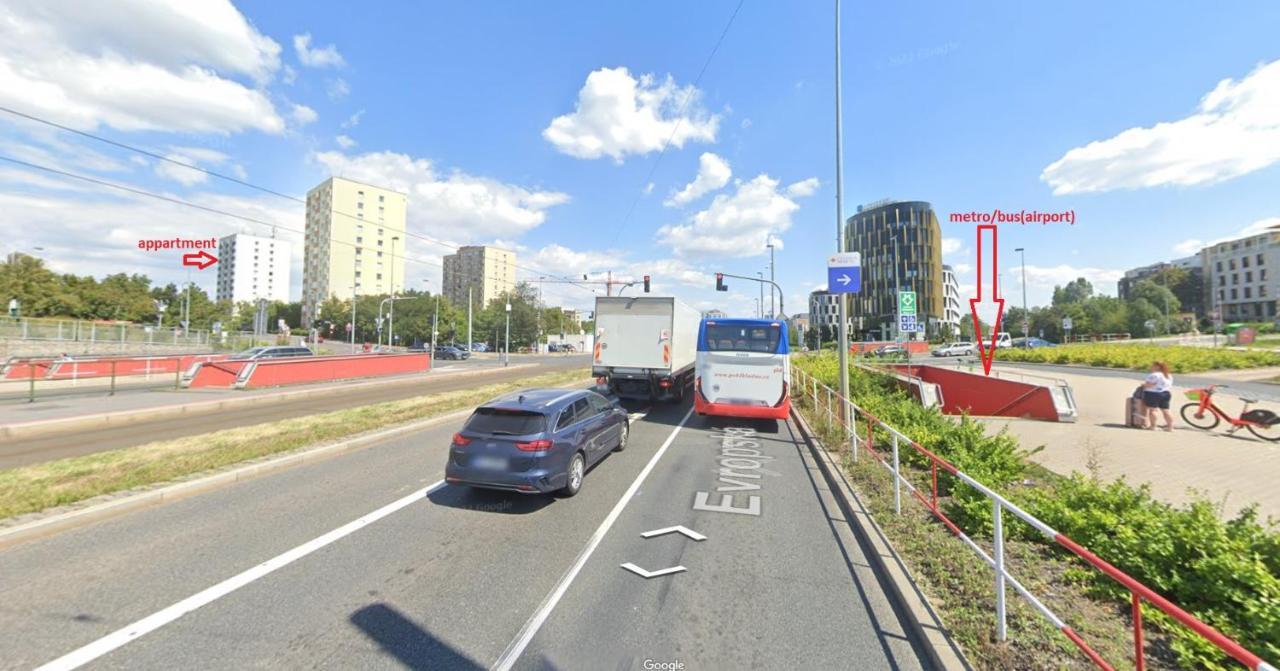 Cozy Room At Metro Station, Private Bathroom, 9Minutes Oldtown, 15Minutes Airport, Wifi Prag Exterior foto